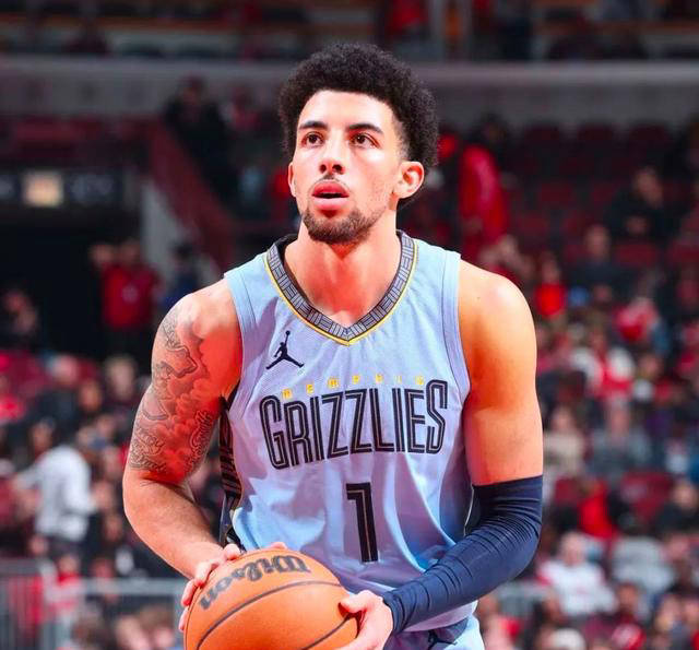 NBA转会传闻不断，球星去留成关键谈资的简单介绍