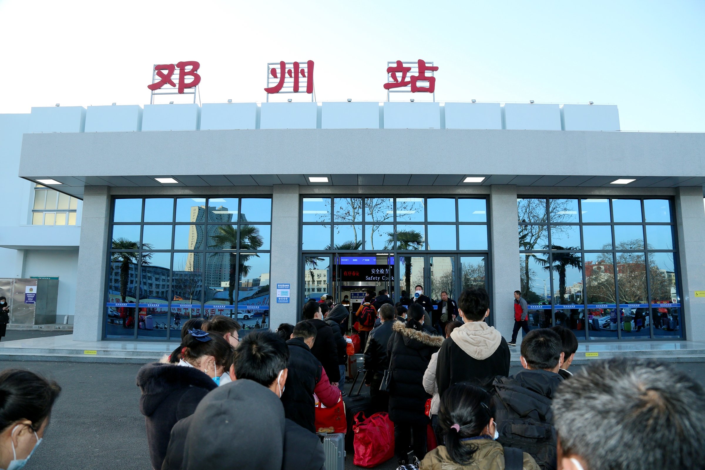关于河南邓州队取得惊人逆袭胜利，领先其他队伍的信息
