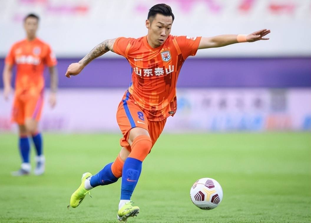 杭州绿城在主场力克山东鲁能，豪取三分的简单介绍